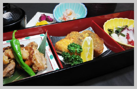 高原和食膳